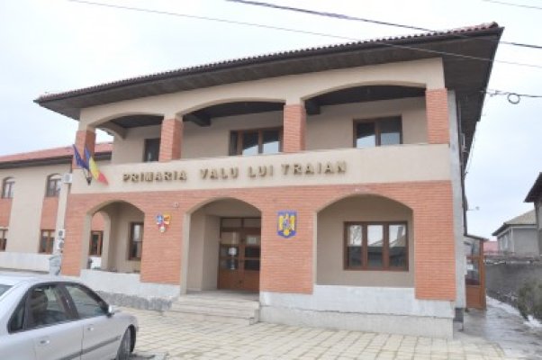 Primarul comunei Valu lui Traian Florin Mitroi convoacă şedinţă de consiliu